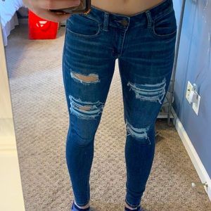 American Eagle Super Stretch Ripped Skinny Jeans